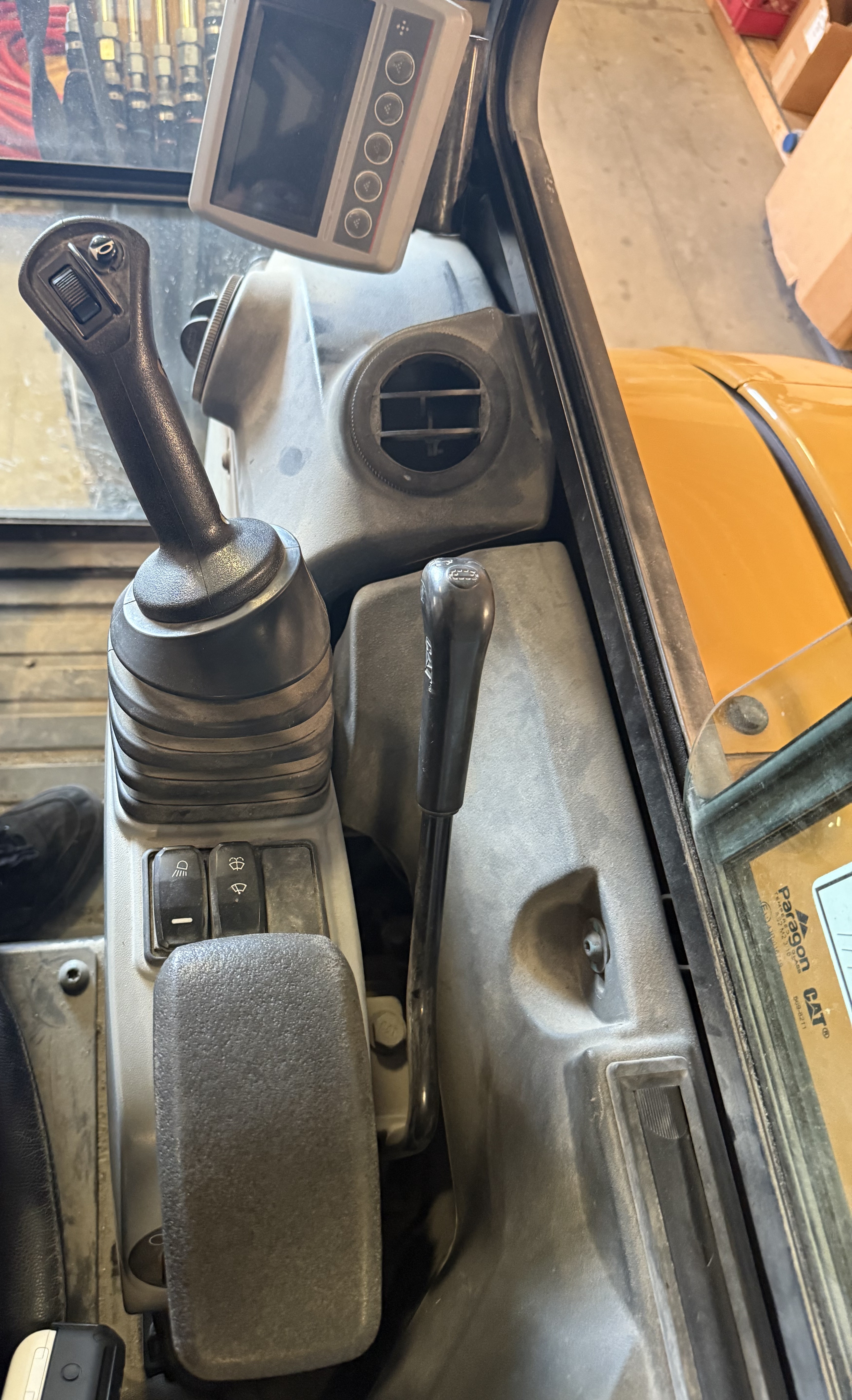 2020 CATERPILLAR 304 E3 CR - Image 17